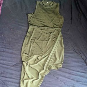 Formal sleeveless dress